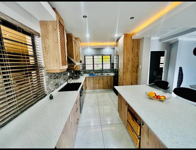 3 BEDROOM HOUSE FOR SALE IN NEW GERMANY